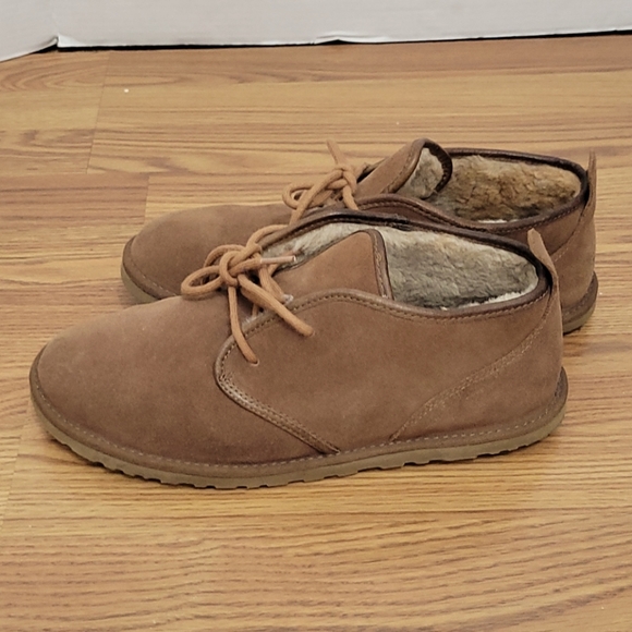 UGG Other - UGG Neumel Boots/ 9